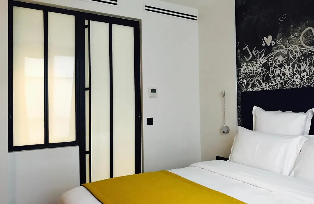 Hotel Scarlett-1